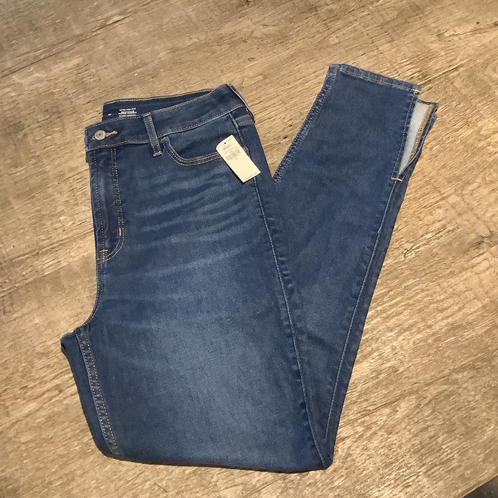 Old Navy 360° stretch, extra high-rise, rockstar, super skinny, Size 10